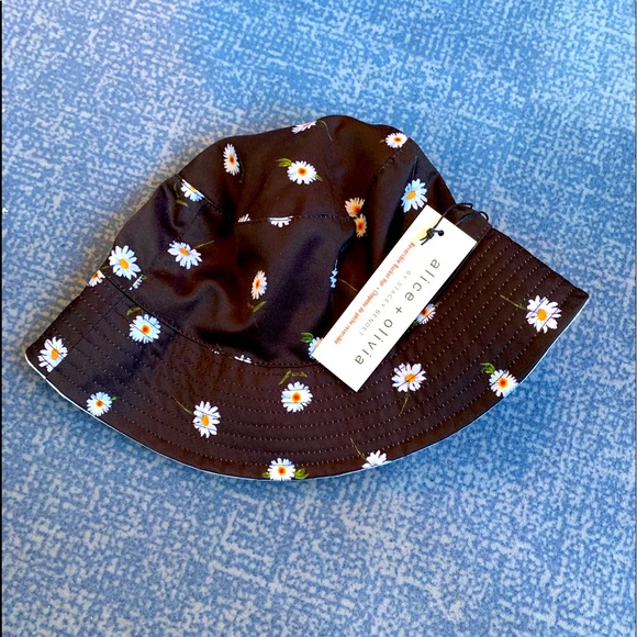 Alice + Olivia reversible bucket hat - Picture 1 of 4